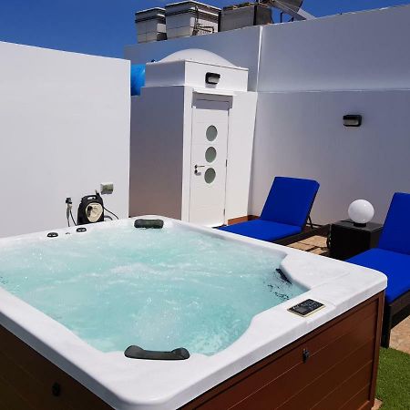 ラスパルマス・デ・グランカナリア Fantastica Vivienda Familiar Con Jacuzzi Y Saunaヴィラ エクステリア 写真
