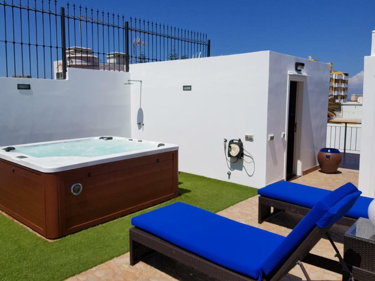 ラスパルマス・デ・グランカナリア Fantastica Vivienda Familiar Con Jacuzzi Y Saunaヴィラ エクステリア 写真